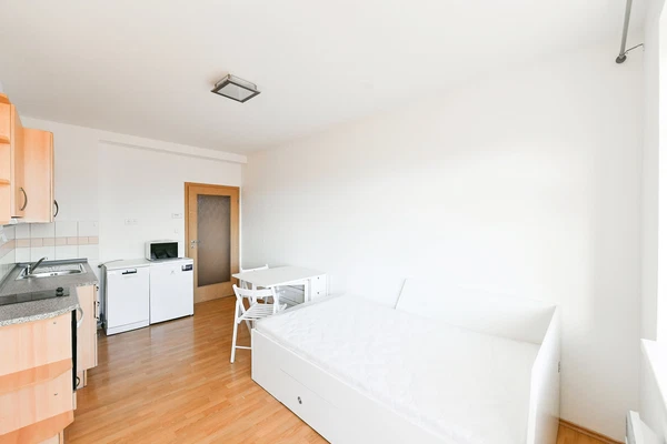 Na Rozcestí, Libeň - Praha 9 | Pronájem, Byt, 1+kk, 30 m²