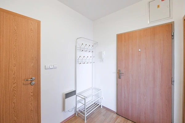 Na Rozcestí, Libeň - Praha 9 | Pronájem, Byt, 1+kk, 30 m²