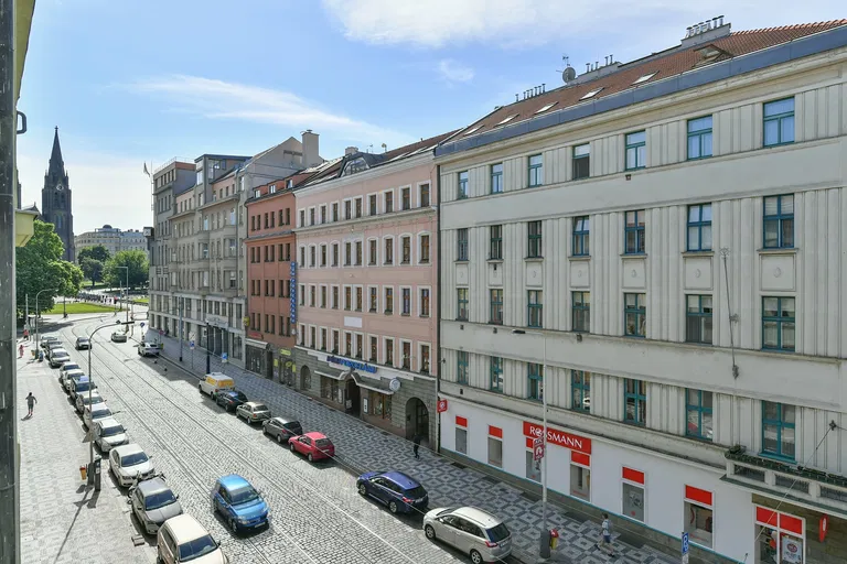 Londýnská, Vinohrady - Prague 2 | Rent, Apartment, Two-bedroom (3+kk), 107 m²