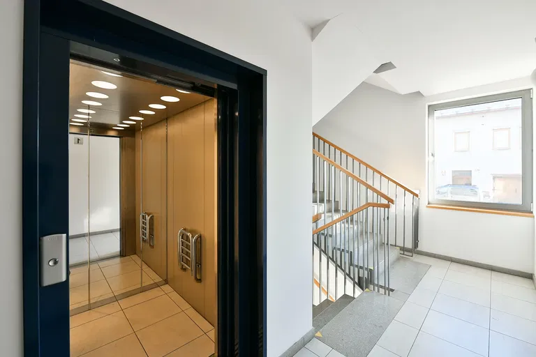 Na Prosecké vyhlídce, Prosek - Prague 9 | Rent, Apartment, Studio (1+kk), 51 m²