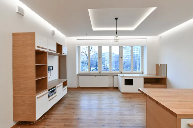 Rooseveltova, Bubeneč - Praha 6 | Pronájem, Byt, 4+kk, 117 m²