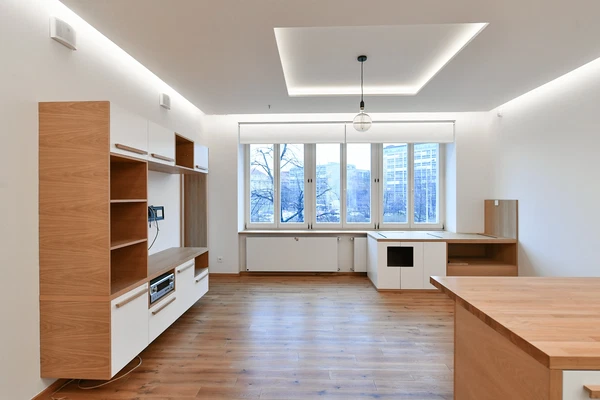 Rooseveltova, Bubeneč - Praha 6 | Pronájem, Byt, 4+kk, 96 m²