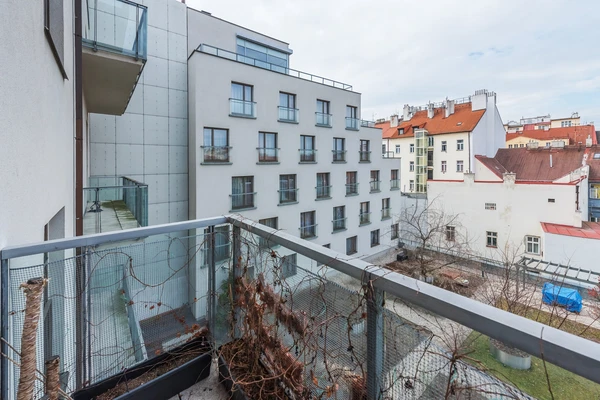 Na Děkance, Nové Město - Praha 2 | Pronájem, Byt, 2+kk, 55 m²