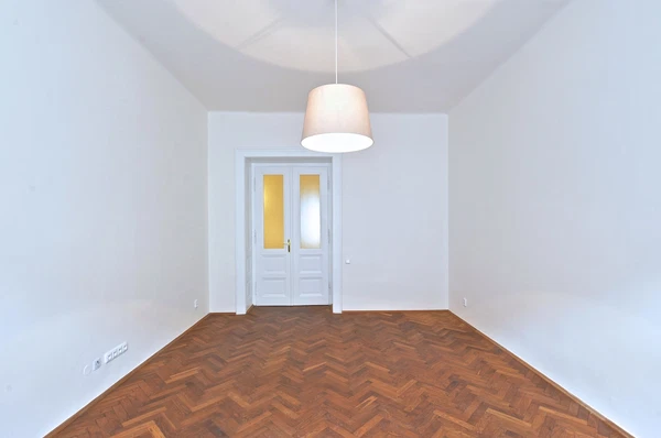 náměstí Jiřího z Poděbrad, Vinohrady - Prague 3 | Rent, Apartment, Two-bedroom (3+kk), 93 m²