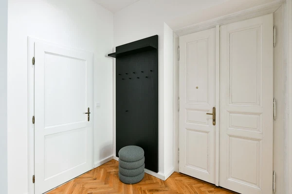 Kamenická, Holešovice - Prague 7 | Rent, Apartment, Two-bedroom (3+kk), 75 m²