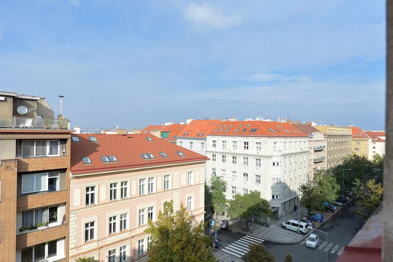Lucemburská, Vinohrady - Praha 3 | Pronájem, Byt, 1+kk, 30 m²