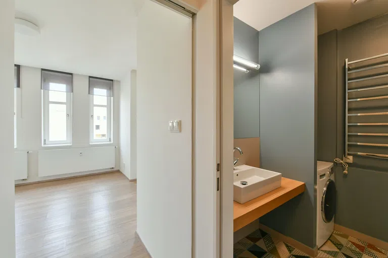 Lucemburská, Vinohrady - Praha 3 | Pronájem, Byt, 1+kk, 30 m²