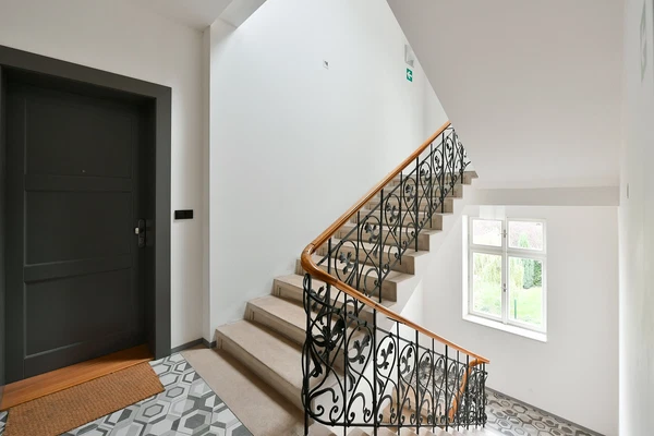 Kochanova, Břevnov - Prague 6 | Sale, Apartment, One-bedroom (2+kk), 90 m²