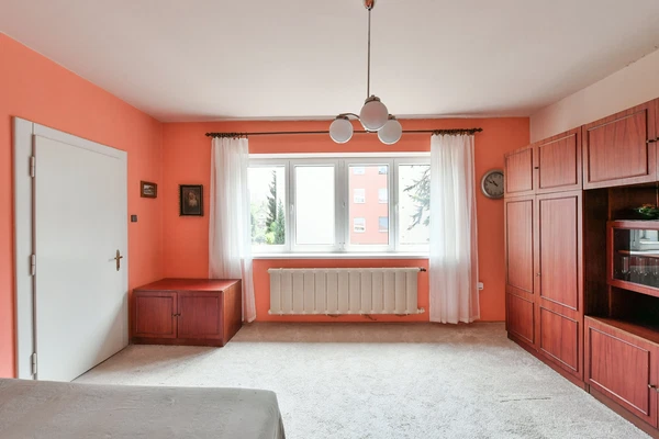 Mezilesni, Lhotka - Prague 4 | Sale, House, Four-bedroom (5+1), 264 m²