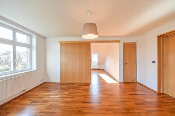 Malá, Střešovice - Prague 6 | Rent, Apartment, Two-bedroom (3+1), 109 m²