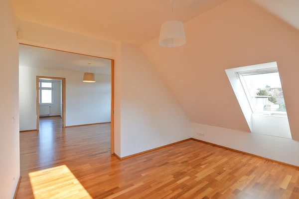 Malá, Střešovice - Prague 6 | Rent, Apartment, Two-bedroom (3+1), 109 m²