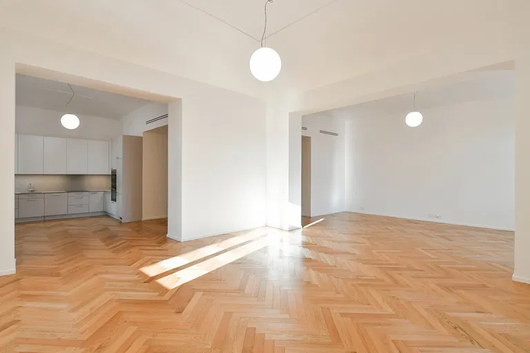 Janáčkovo nábřeží, Smíchov - Praha 5 | Pronájem, Byt, 4+kk, 242 m²