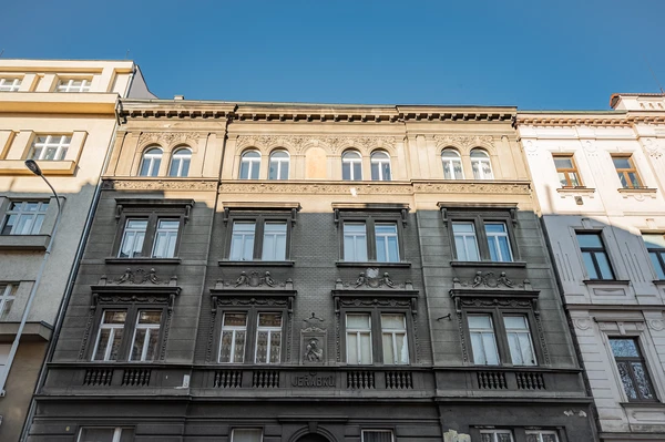 Ostrovského, Smíchov - Prague 5 | Sale, Apartment, One-bedroom (2+kk), 45 m²