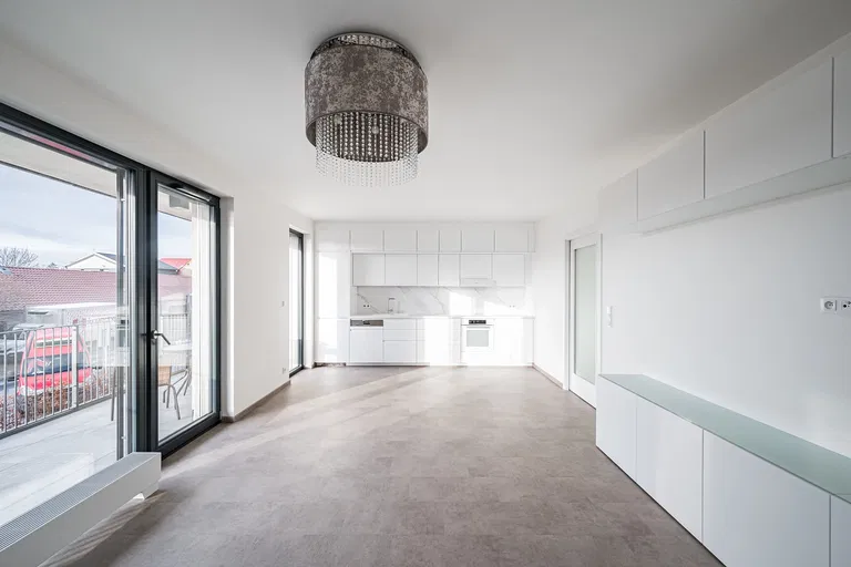 K učilišti, Štěrboholy - Prague 10 | Rent, Apartment, Two-bedroom (3+kk), 95 m²
