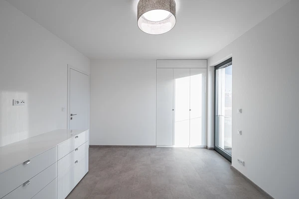 K Učilišti, Štěrboholy - Praha 10 | Pronájem, Byt, 3+kk, 82 m²