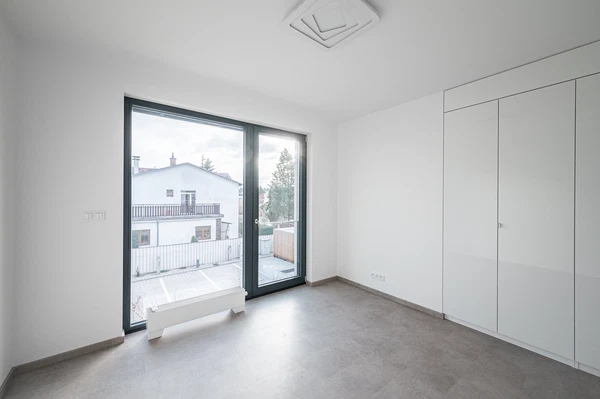 K učilišti, Štěrboholy - Prague 10 | Rent, Apartment, Two-bedroom (3+kk), 82 m²