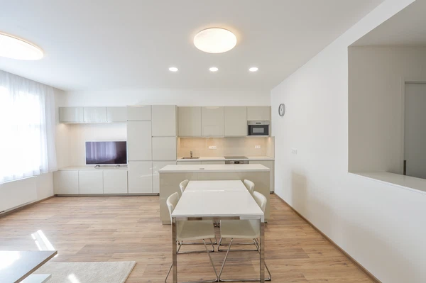 Svatovítská, Dejvice - Prague 6 | Rent, Apartment, Two-bedroom (3+kk), 90 m²