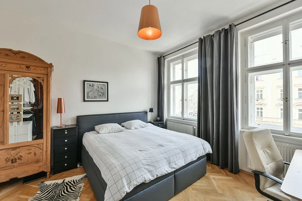 Rumunská, Vinohrady - Prague 2 | Sale, Apartment, Two-bedroom (3+1), 91 m²