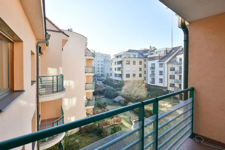 Patočkova, Břevnov - Prague 6 | Rent, Apartment, Two-bedroom (3+kk), 98 m²