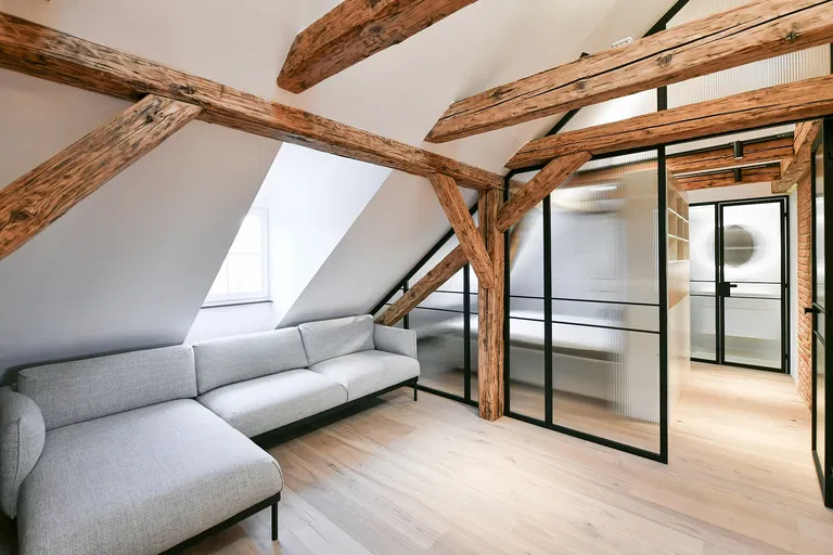 Hroznová, Malá Strana - Prague 1 | Rent, Apartment, One-bedroom (2+kk), 70 m²