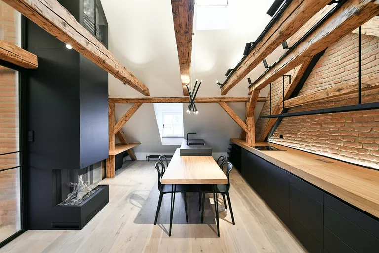 Hroznová, Malá Strana - Prague 1 | Rent, Apartment, One-bedroom (2+kk), 70 m²
