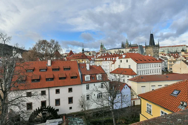 Hroznová, Malá Strana - Prague 1 | Rent, Apartment, One-bedroom (2+kk), 70 m²