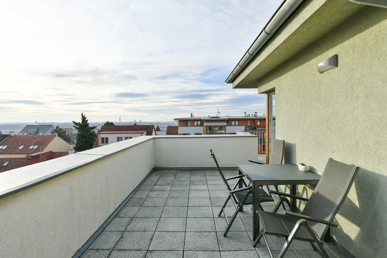 Ke Stírce, Kobylisy - Prague 8 | Rent, Apartment, Two-bedroom (3+kk), 156 m²