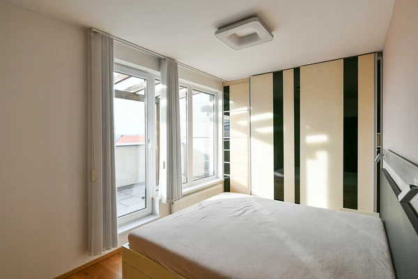 Ke Stírce, Kobylisy - Praha 8 | Pronájem, Byt, 3+kk, 79 m²