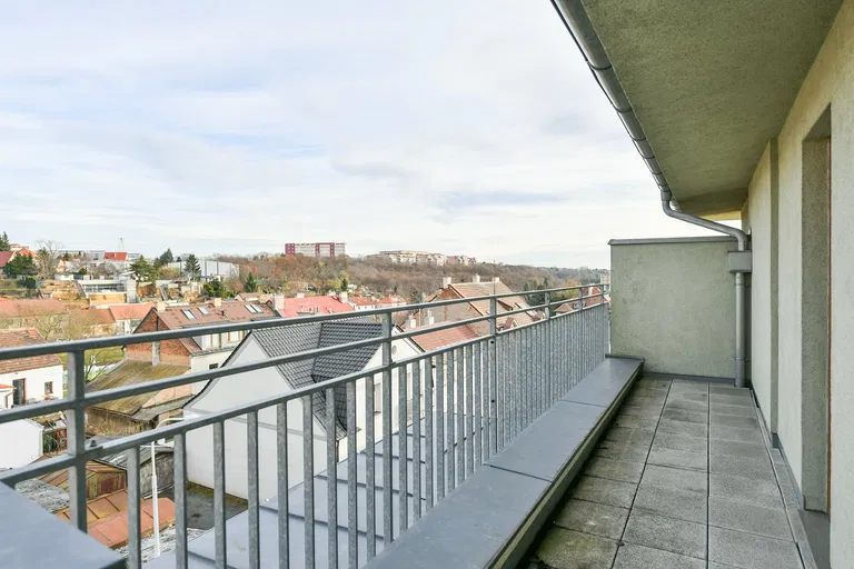 Ke Stírce, Kobylisy - Prague 8 | Rent, Apartment, Two-bedroom (3+kk), 156 m²