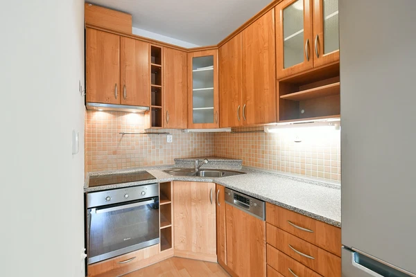 Přípotoční, Vršovice - Prague 10 | Rent, Apartment, One-bedroom (2+kk), 53 m²