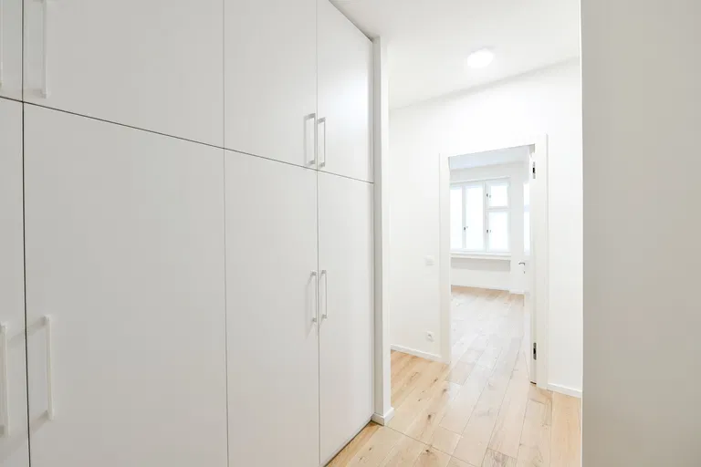 Mydlářka, Dejvice - Prague 6 | Rent, Apartment, Three-bedroom (4+kk), 119 m²