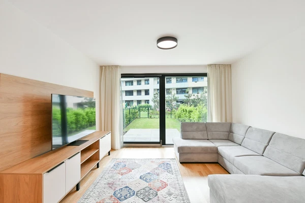 Krásova, Žižkov - Prague 3 | Rent, Apartment, Two-bedroom (3+kk), 70 m²