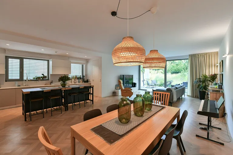 Na Marně, Bubeneč - Prague 6 | Rent, Apartment, Four-bedroom (5+kk), 255 m²