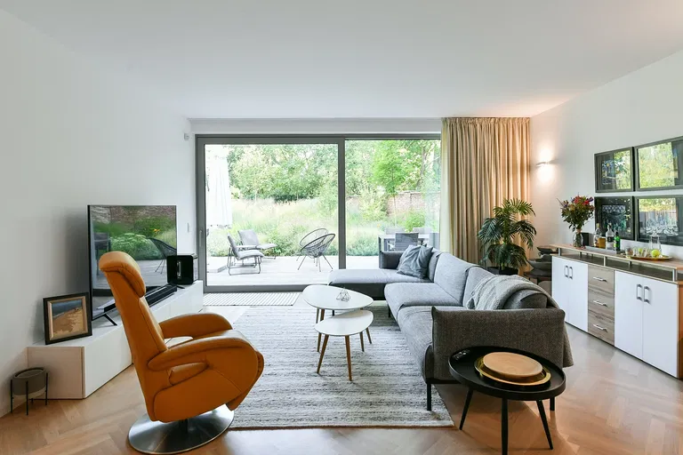 Na Marně, Bubeneč - Prague 6 | Rent, Apartment, Four-bedroom (5+kk), 255 m²