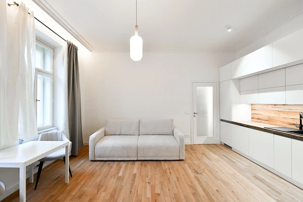 Jaromírova, Nusle - Praha 2 | Pronájem, Byt, 2+kk, 58 m²