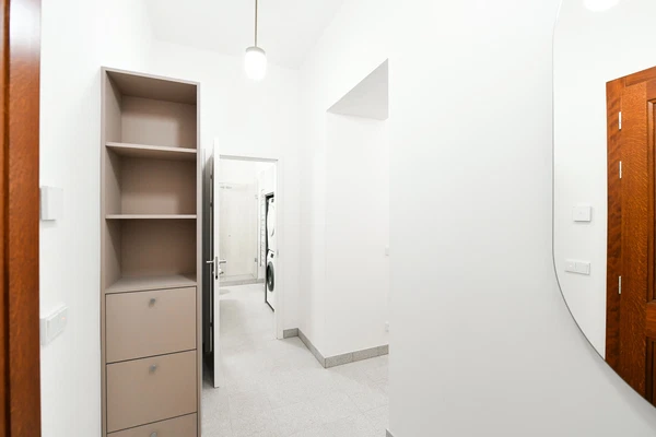 Jaromírova, Nusle - Praha 2 | Pronájem, Byt, 2+kk, 58 m²