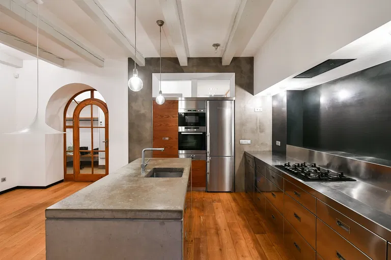 Českomalínská, Bubeneč - Prague 6 | Rent, Apartment, Two-bedroom (3+1), 124 m²