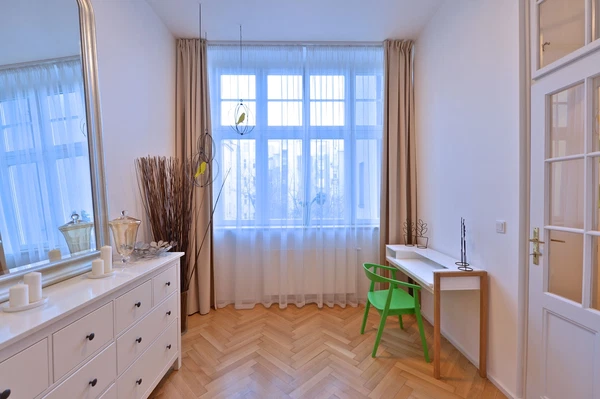 Národní obrany, Bubeneč - Praha 6 | Pronájem, Byt, 3+1, 106 m²