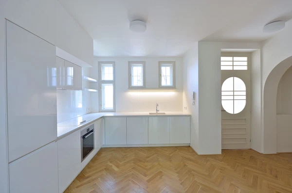 Klidná, Střešovice - Prague 6 | Rent, House, Three-bedroom (4+kk), 168 m²