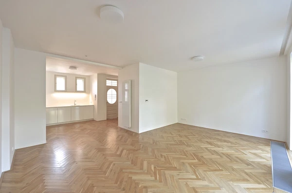 Klidná, Střešovice - Prague 6 | Rent, House, Three-bedroom (4+kk), 168 m²