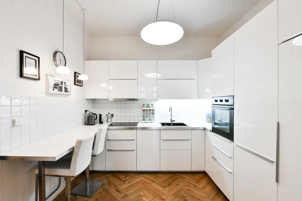 Ovenecká, Bubeneč - Prague 7 | Rent, Apartment, One-bedroom (2+kk), 58 m²