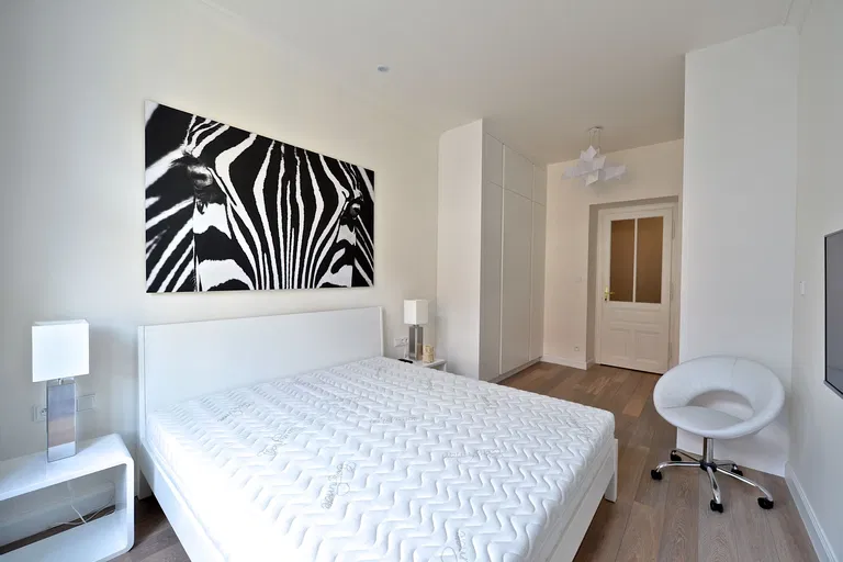 náměstí Jiřího z Poděbrad, Vinohrady - Prague 3 | Rent, Apartment, One-bedroom (2+kk), 57 m²