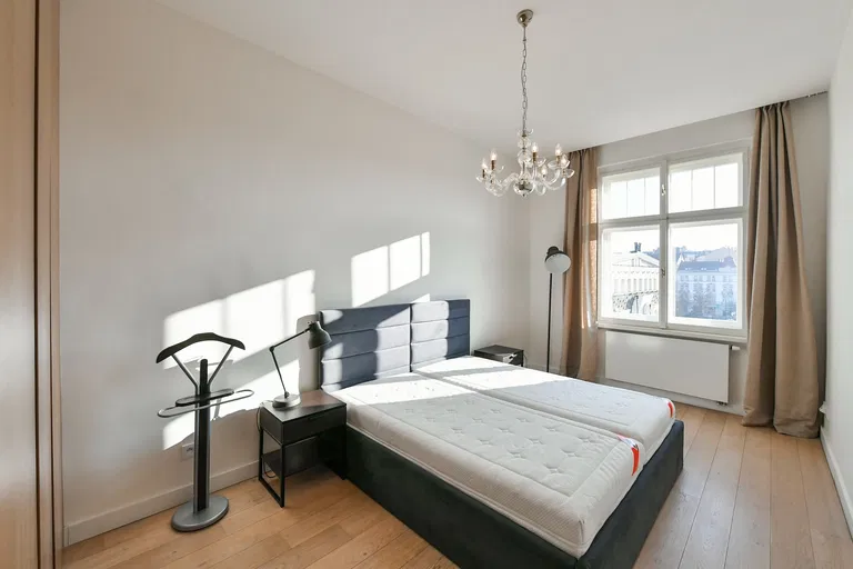 náměstí Jiřího z Poděbrad, Vinohrady - Prague 3 | Rent, Apartment, Two-bedroom (3+kk), 93 m²