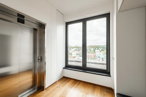 Pod svahem, Braník - Prague 4 | Rent, Apartment, Six-bedroom (7+kk), 287 m²