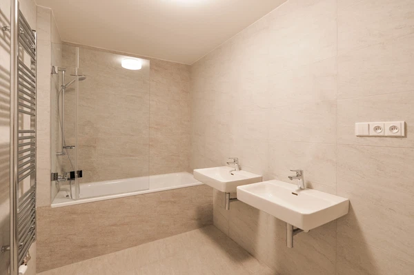 U Mlýnského kanálu, Karlín - Prague 8 | Rent, Apartment, One-bedroom (2+kk), 61 m²