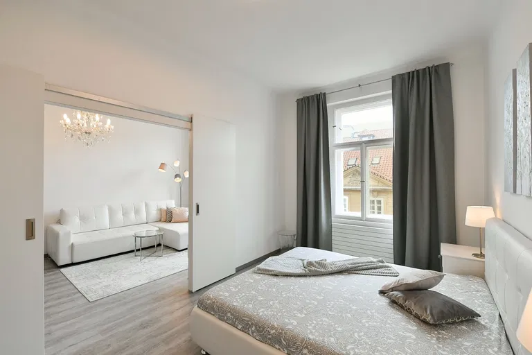 U Obecního dvora, Staré Město - Praha 1 | Pronájem, Byt, 2+kk, 51 m²