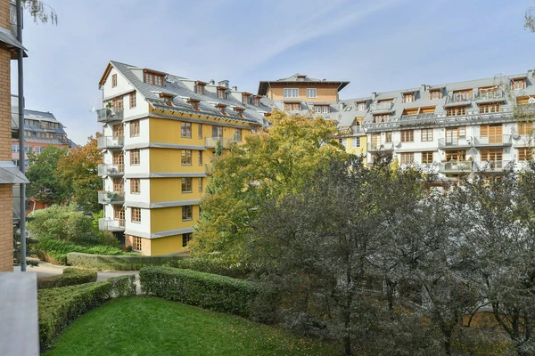 Křenova, Veleslavín - Prague 6 | Rent, Apartment, Three-bedroom (4+kk), 137 m²