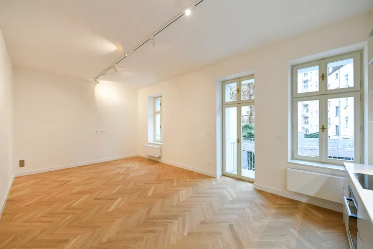 Bořivojova, Vinohrady - Prague 3 | Rent, Apartment, One-bedroom (2+kk), 62 m²