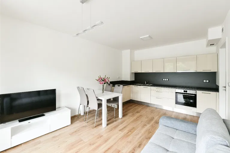 Hlaváčkova, Košíře - Praha 5 | Pronájem, Byt, 2+kk, 67 m²