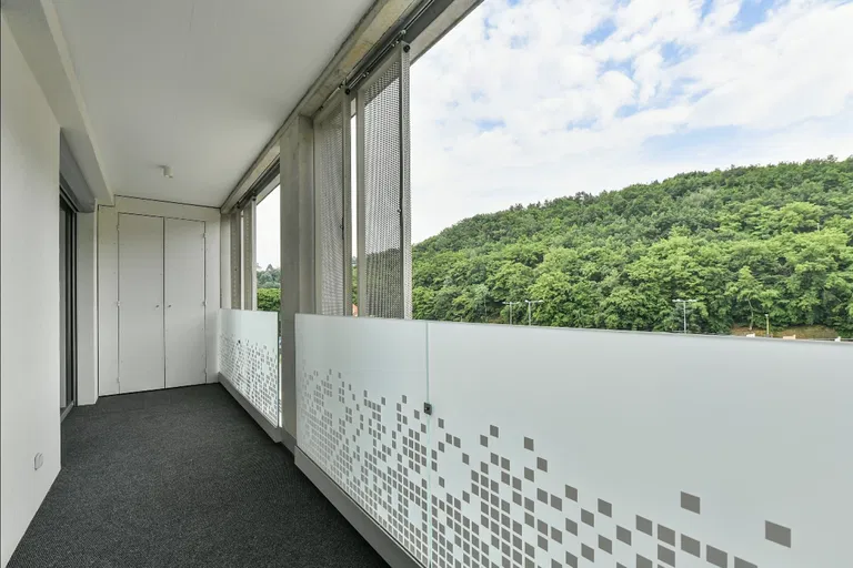 Hlaváčkova, Košíře - Praha 5 | Pronájem, Byt, 2+kk, 67 m²